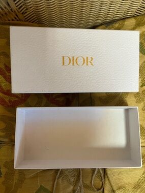 Dior gift box